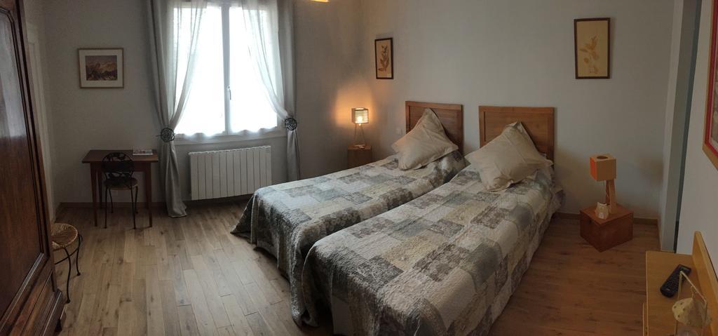 Chez Juliette Maison Gite Hotel Rontignon Kültér fotó